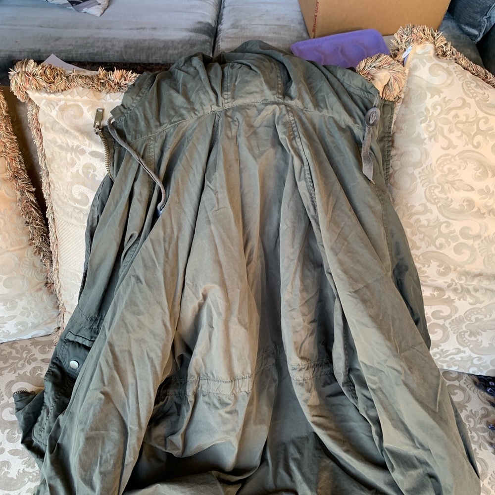 Jacket - Picture 3 of 3